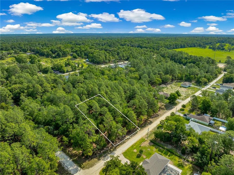 待售: $24,000 (0.24 acres)