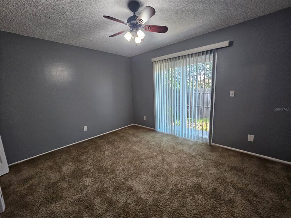 For Rent: $2,000 (2 beds, 1 baths, 797 Square Feet)