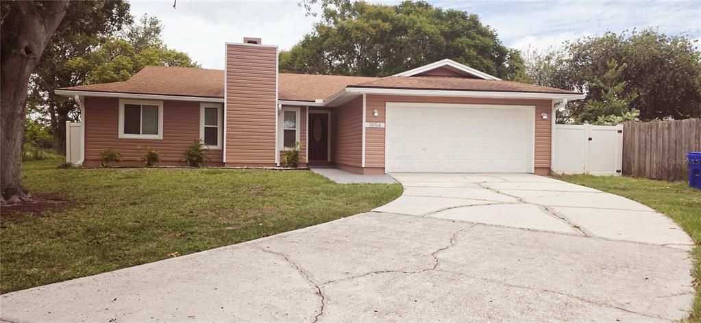 For Sale: $310,000 (3 beds, 2 baths, 1469 Square Feet)
