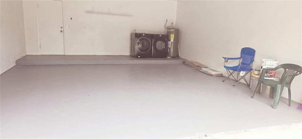 For Sale: $310,000 (3 beds, 2 baths, 1469 Square Feet)
