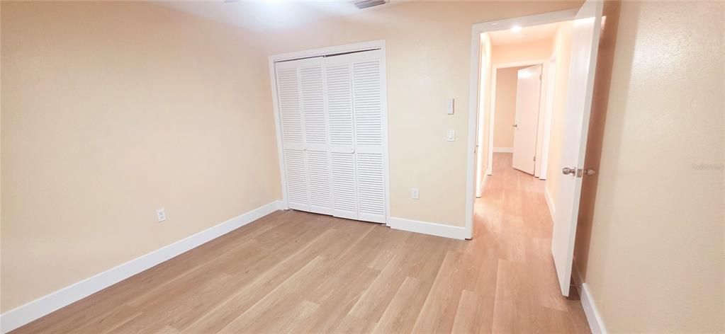 For Sale: $310,000 (3 beds, 2 baths, 1469 Square Feet)