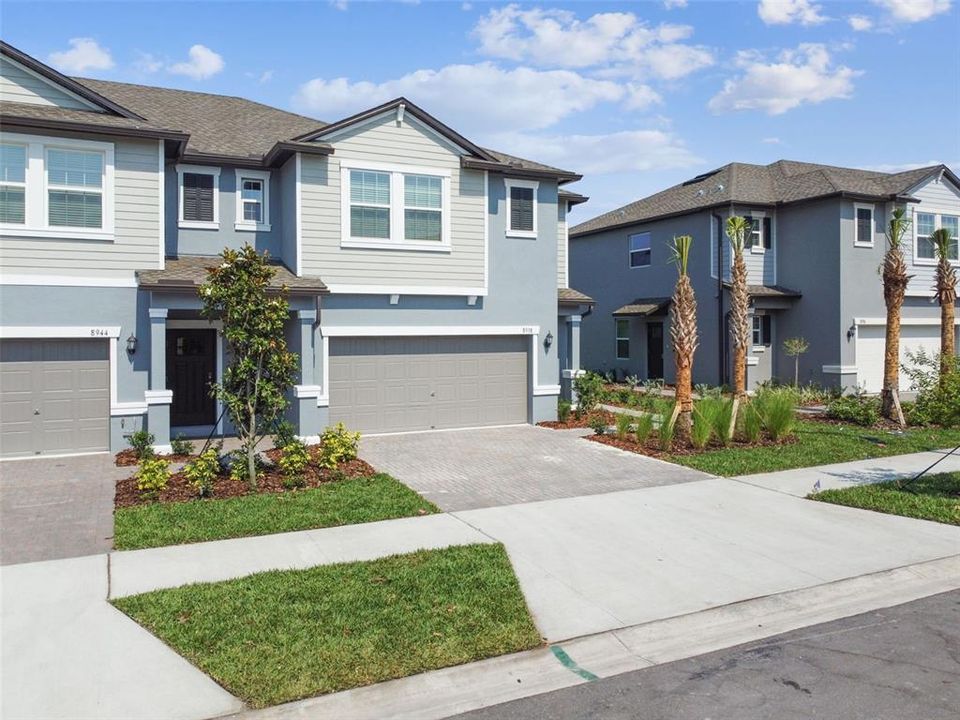 For Rent: $2,550 (3 beds, 2 baths, 1851 Square Feet)