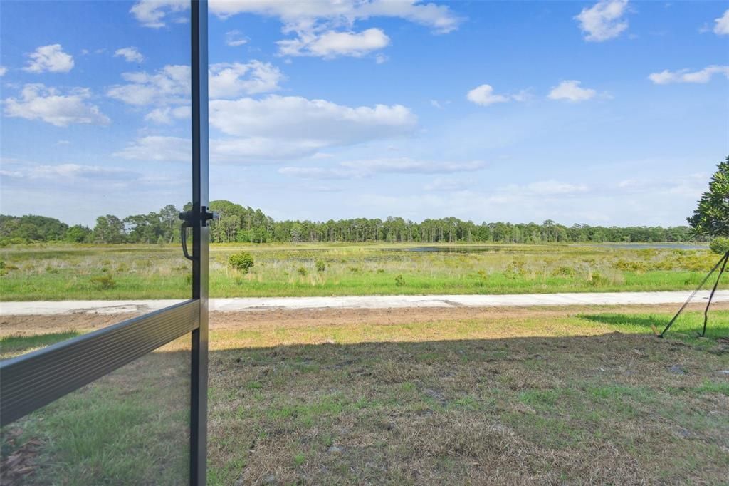 For Rent: $2,550 (3 beds, 2 baths, 1851 Square Feet)