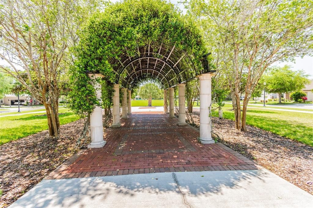 For Rent: $2,550 (3 beds, 2 baths, 1851 Square Feet)