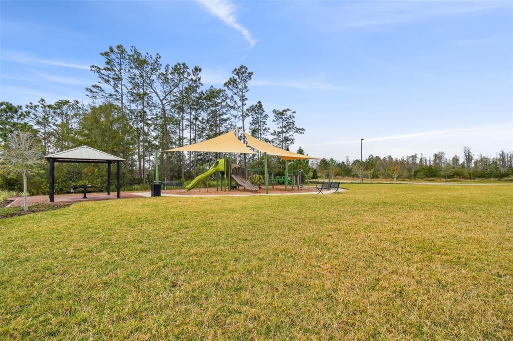 For Rent: $2,550 (3 beds, 2 baths, 1851 Square Feet)