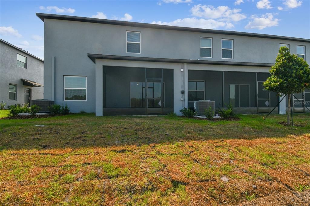 For Rent: $2,550 (3 beds, 2 baths, 1851 Square Feet)