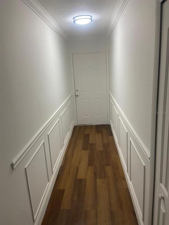 For Rent: $1,295 (1 beds, 1 baths, 809 Square Feet)