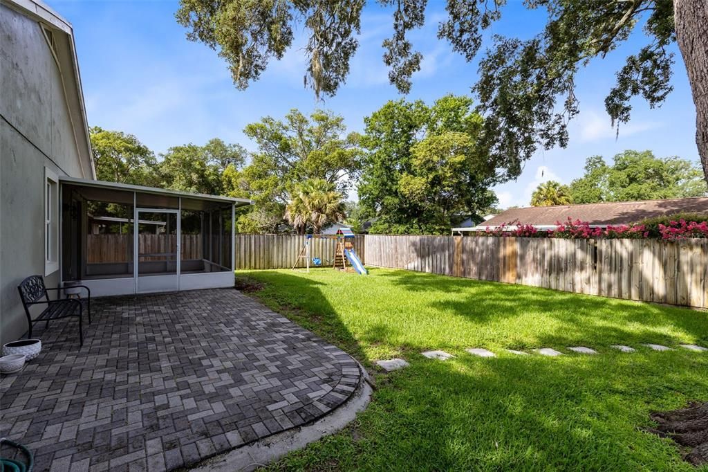 En Venta: $469,900 (4 camas, 2 baños, 1863 Pies cuadrados)