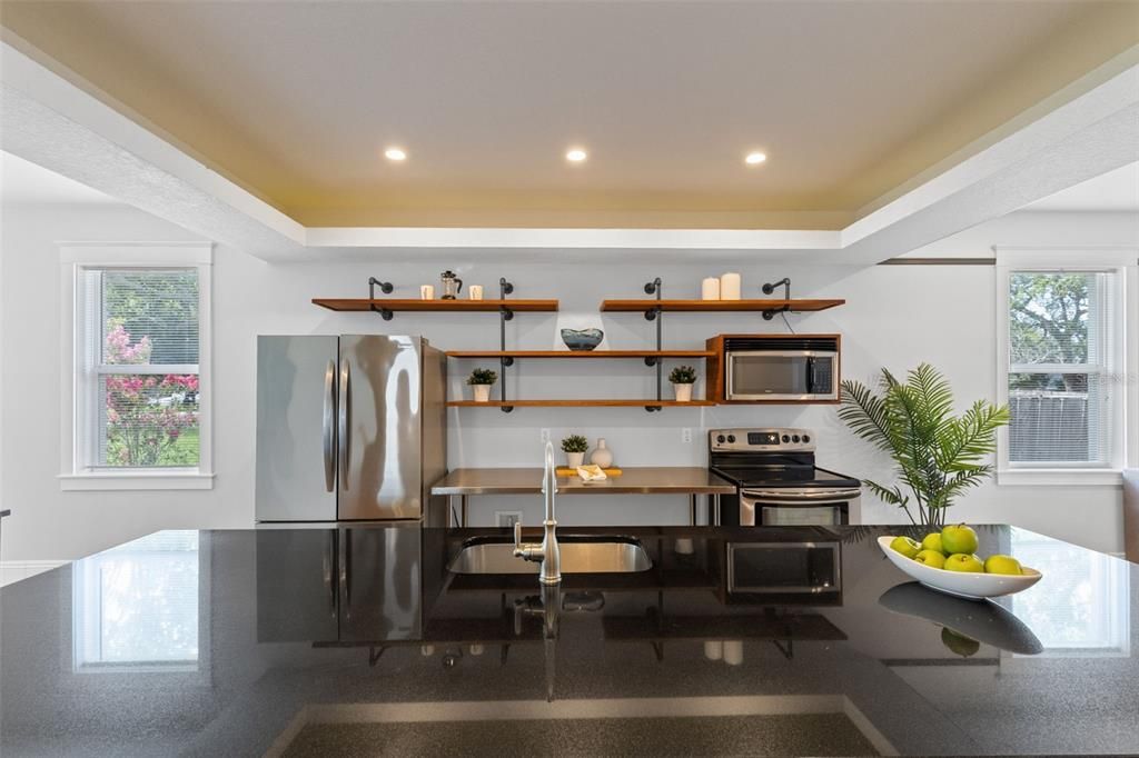 En Venta: $469,900 (4 camas, 2 baños, 1863 Pies cuadrados)