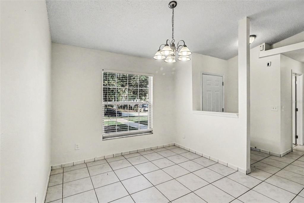 For Sale: $299,900 (3 beds, 2 baths, 1346 Square Feet)