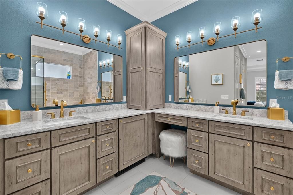 For Sale: $1,450,000 (4 beds, 3 baths, 3302 Square Feet)
