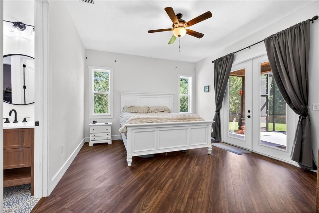 For Sale: $1,399,000 (4 beds, 3 baths, 3172 Square Feet)