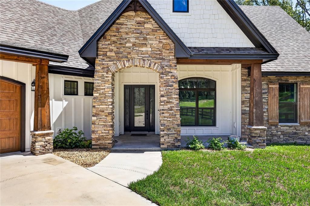 For Sale: $1,399,000 (4 beds, 3 baths, 3172 Square Feet)