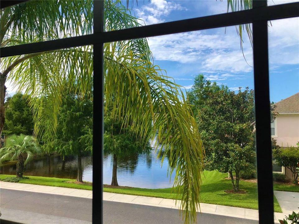 For Rent: $2,100 (3 beds, 2 baths, 1602 Square Feet)