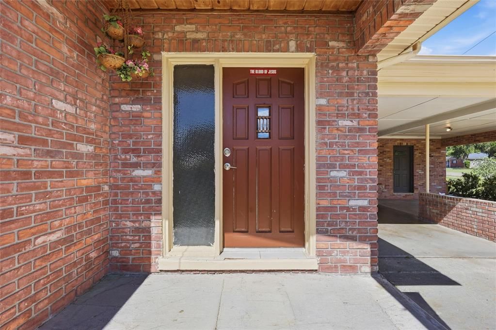 En Venta: $250,000 (3 camas, 2 baños, 1650 Pies cuadrados)