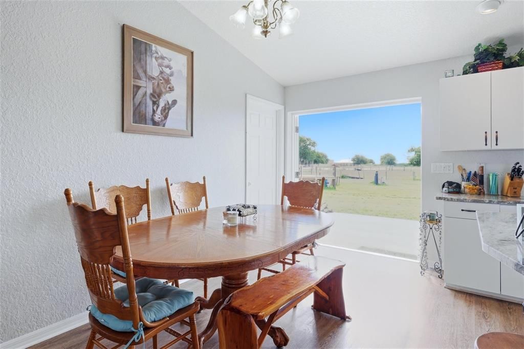 En Venta: $674,000 (3 camas, 2 baños, 1288 Pies cuadrados)