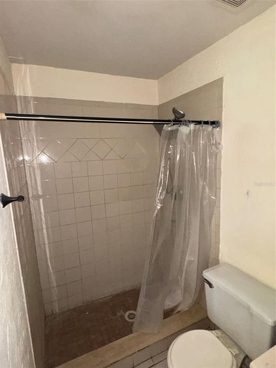 For Sale: $328,000 (4 beds, 2 baths, 1332 Square Feet)
