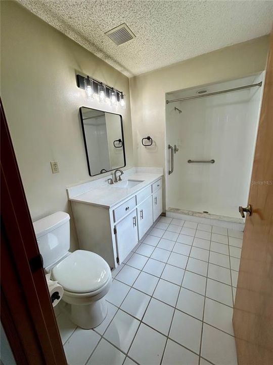 En Renta: $1,925 (3 camas, 2 baños, 1168 Pies cuadrados)