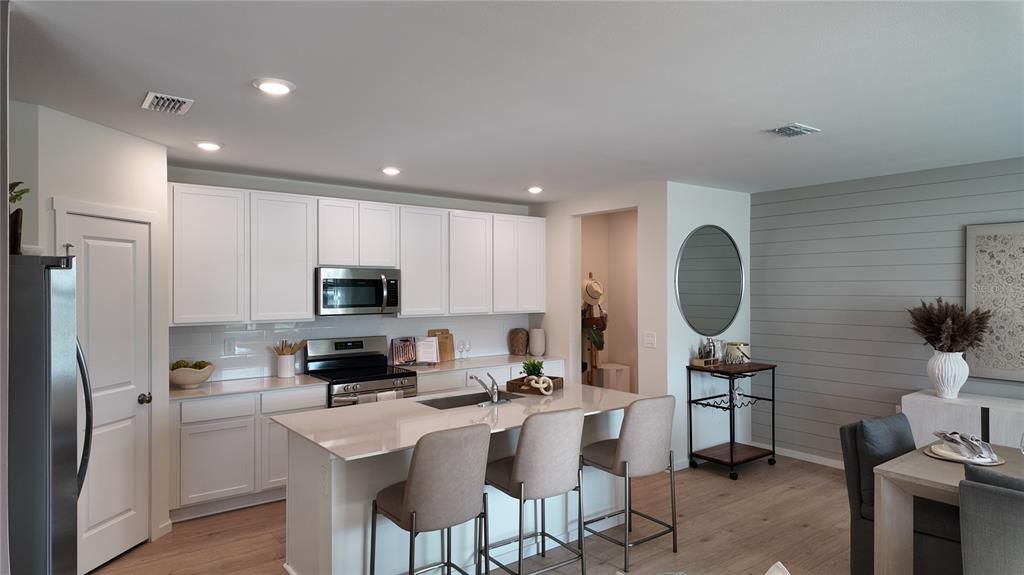 For Sale: $332,000 (4 beds, 2 baths, 2088 Square Feet)