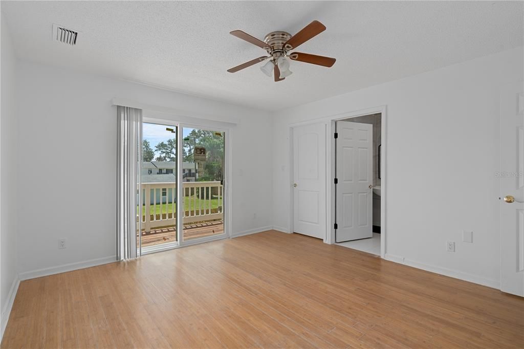 For Rent: $1,800 (2 beds, 2 baths, 1364 Square Feet)