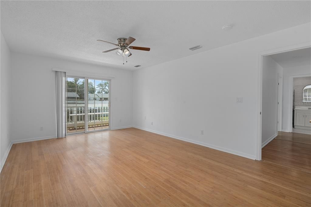 For Rent: $1,800 (2 beds, 2 baths, 1364 Square Feet)