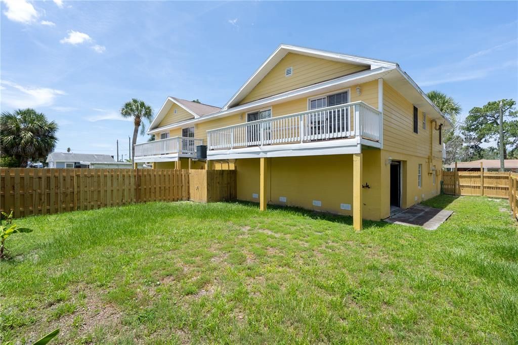 For Rent: $1,800 (2 beds, 2 baths, 1364 Square Feet)