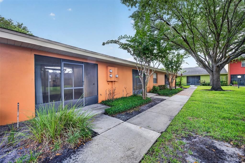 For Rent: $1,600 (2 beds, 2 baths, 1058 Square Feet)