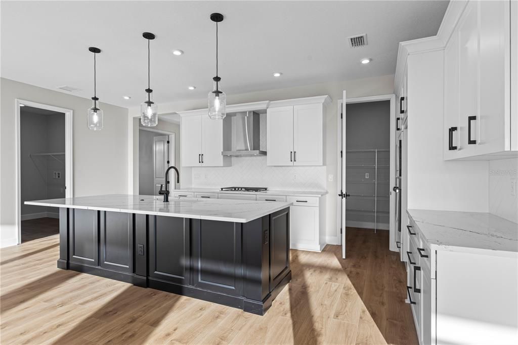 For Sale: $699,990 (3 beds, 3 baths, 2490 Square Feet)