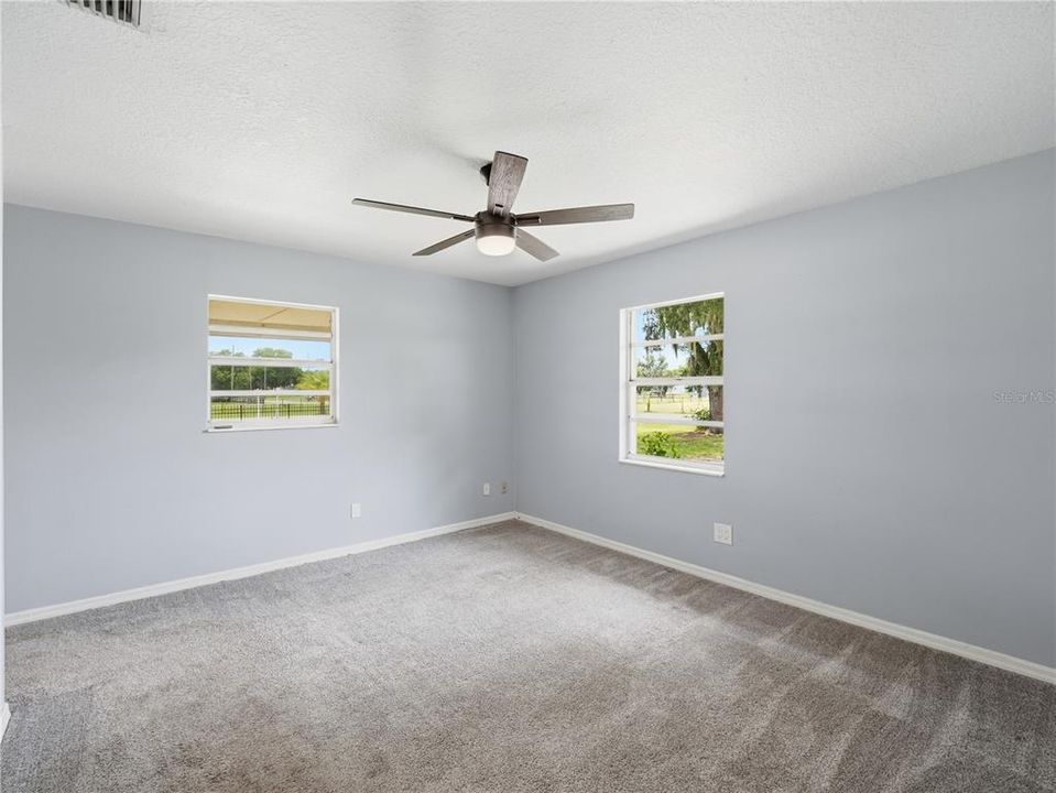 For Sale: $650,000 (3 beds, 2 baths, 1708 Square Feet)