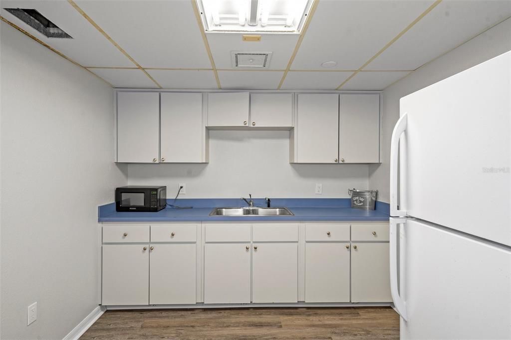 For Sale: $749,900 (0 beds, 0 baths, 3767 Square Feet)