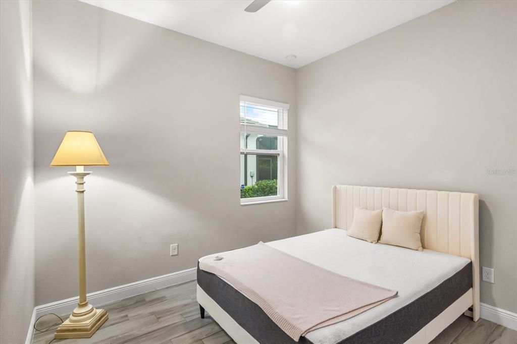 For Sale: $850,000 (4 beds, 3 baths, 2418 Square Feet)