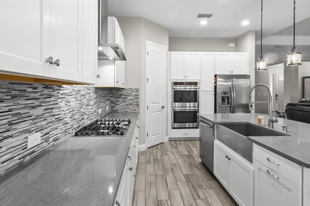 For Sale: $850,000 (4 beds, 3 baths, 2418 Square Feet)
