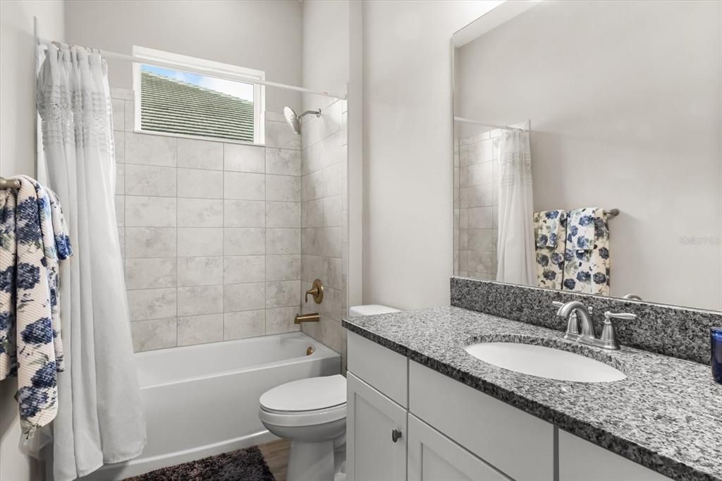 For Sale: $850,000 (4 beds, 3 baths, 2418 Square Feet)