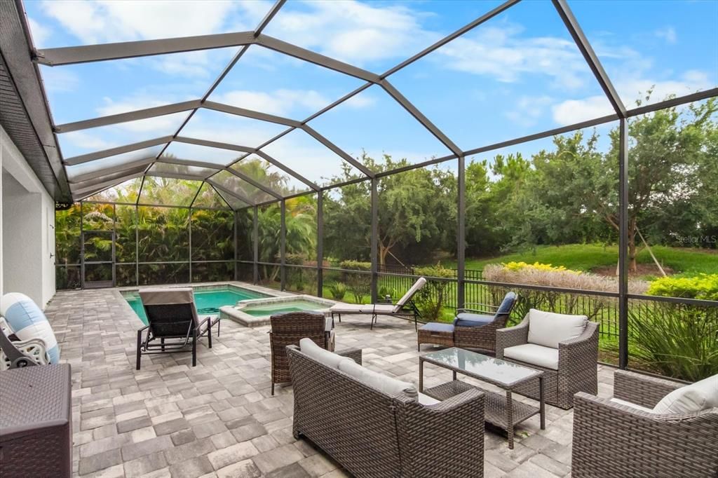 For Sale: $850,000 (4 beds, 3 baths, 2418 Square Feet)