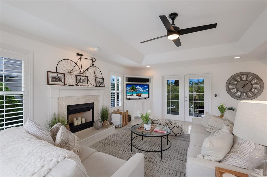 For Sale: $2,325,000 (4 beds, 3 baths, 2686 Square Feet)