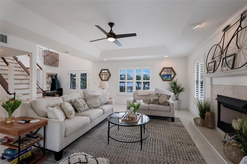 For Sale: $2,325,000 (4 beds, 3 baths, 2686 Square Feet)