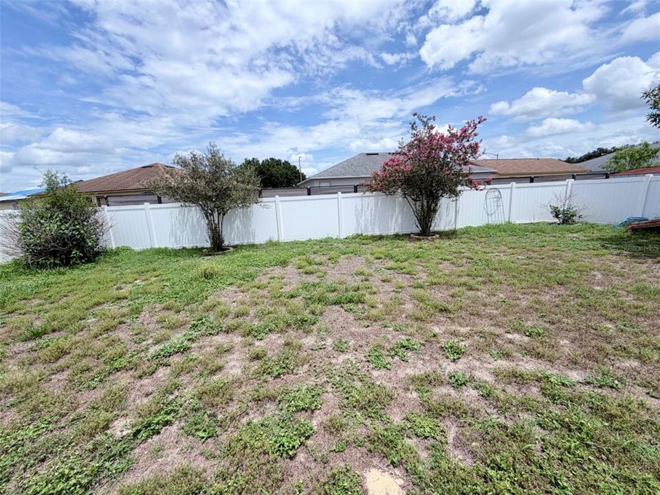 For Rent: $1,995 (3 beds, 2 baths, 1531 Square Feet)