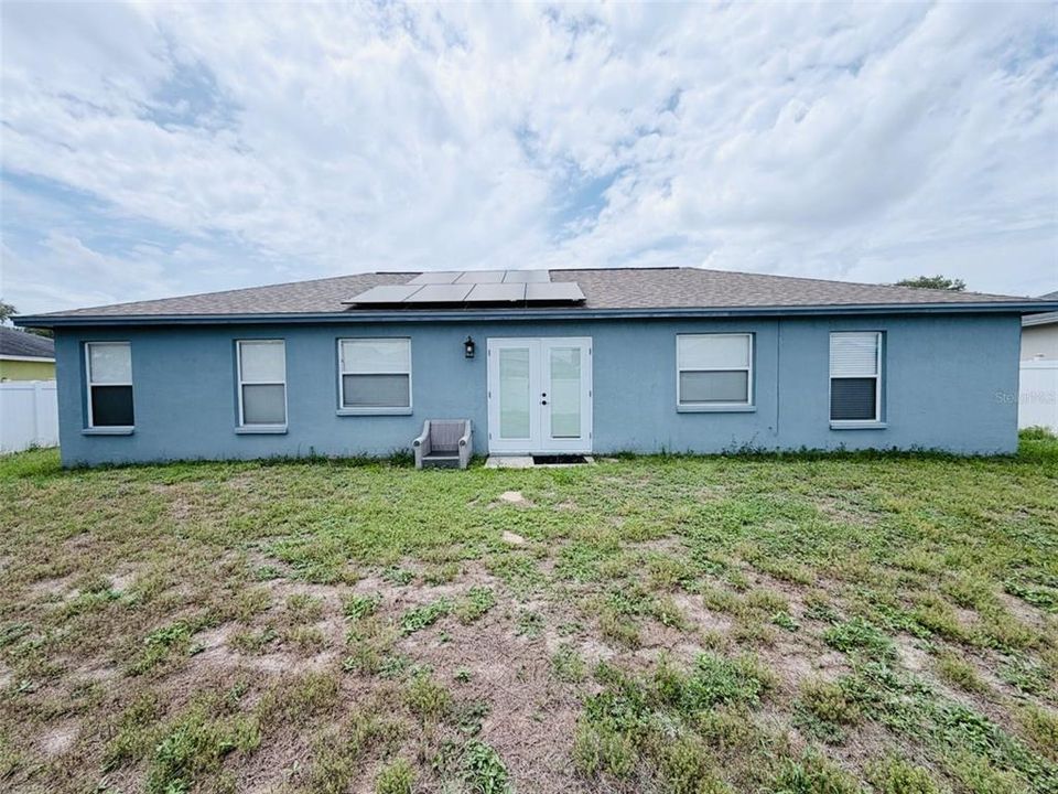 For Rent: $1,995 (3 beds, 2 baths, 1531 Square Feet)