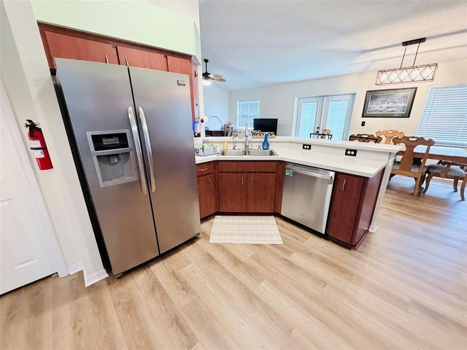 For Rent: $1,995 (3 beds, 2 baths, 1531 Square Feet)