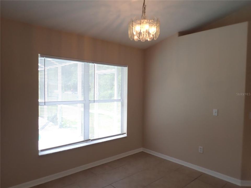 For Rent: $2,900 (3 beds, 2 baths, 2053 Square Feet)