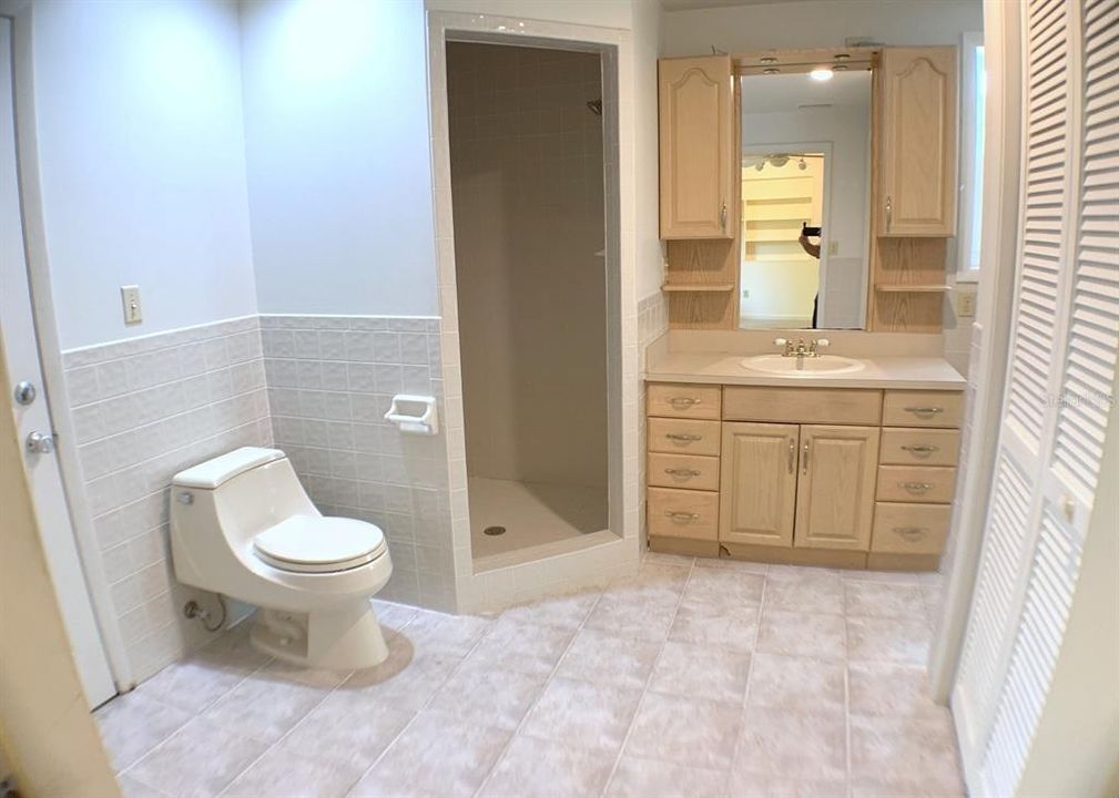 For Rent: $3,000 (3 beds, 2 baths, 1524 Square Feet)