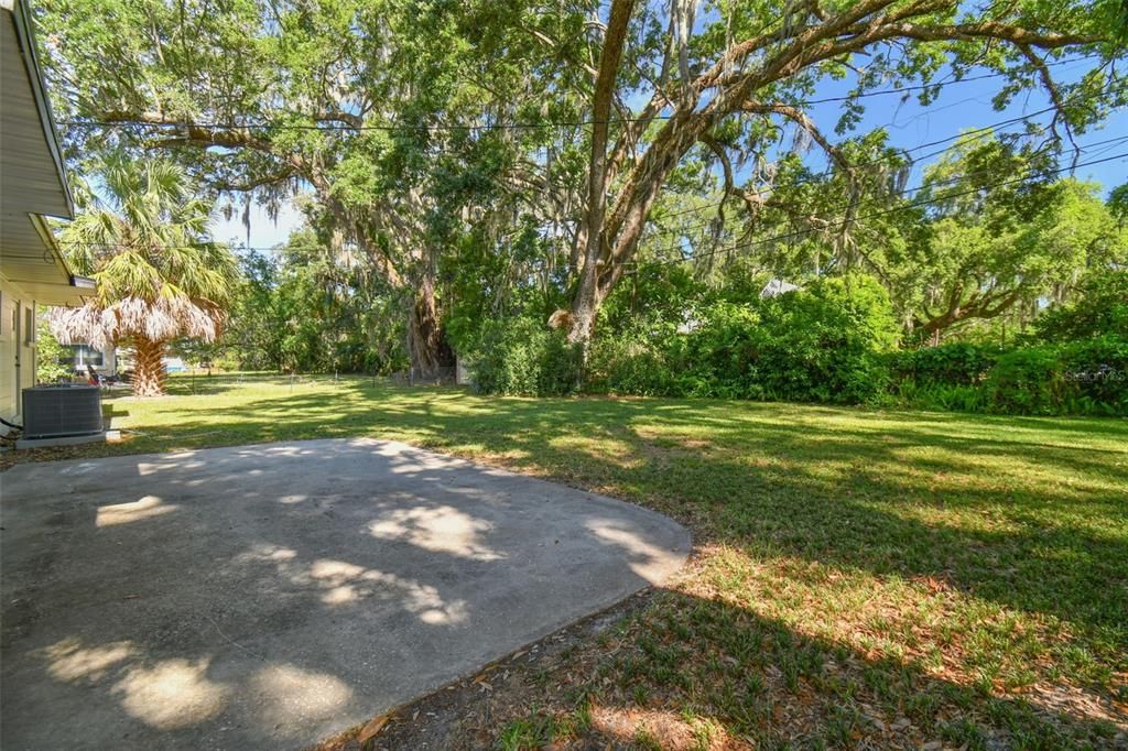 For Rent: $2,800 (4 beds, 2 baths, 1730 Square Feet)