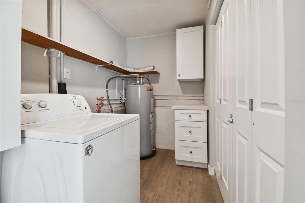 For Rent: $2,800 (4 beds, 2 baths, 1730 Square Feet)