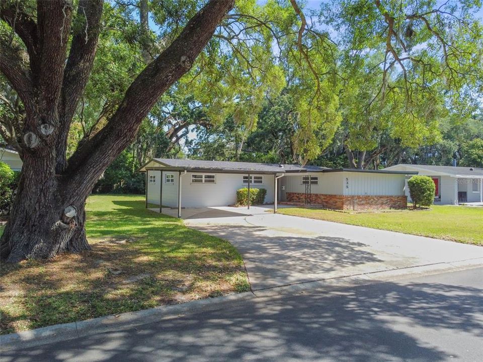 For Rent: $2,800 (4 beds, 2 baths, 1730 Square Feet)