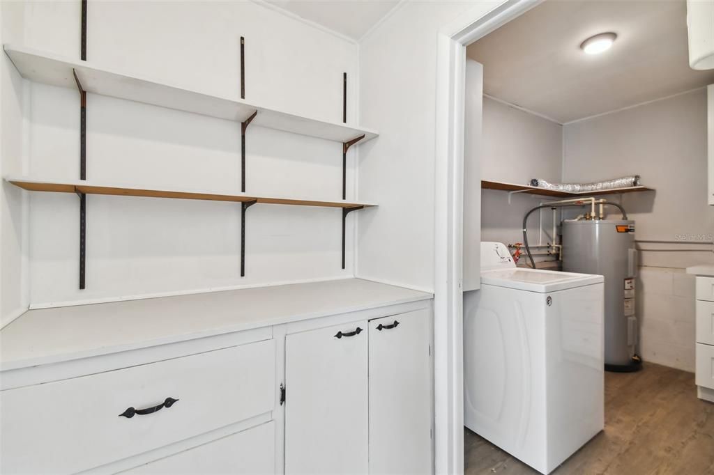 For Rent: $2,800 (4 beds, 2 baths, 1730 Square Feet)