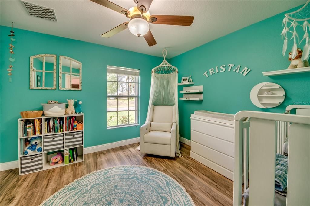 For Sale: $499,000 (3 beds, 2 baths, 1614 Square Feet)