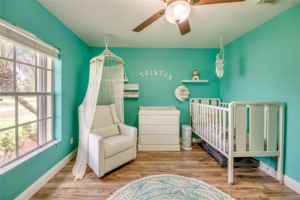 For Sale: $499,000 (3 beds, 2 baths, 1614 Square Feet)