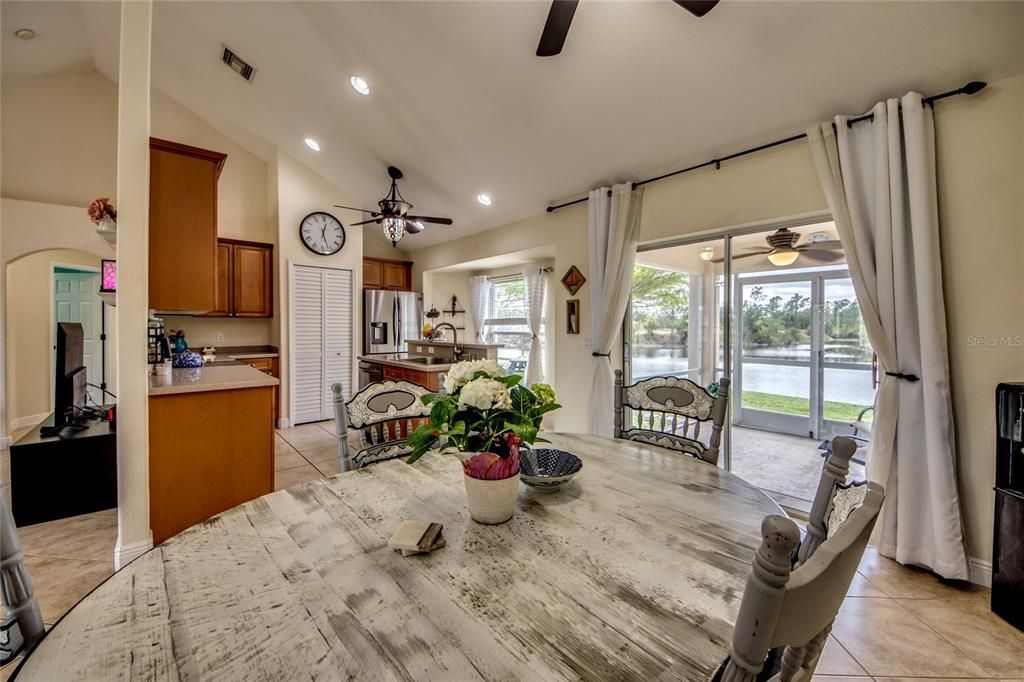 For Sale: $499,000 (3 beds, 2 baths, 1614 Square Feet)