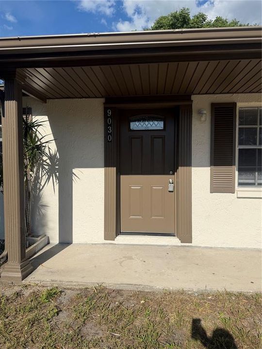For Sale: $229,000 (2 beds, 1 baths, 744 Square Feet)