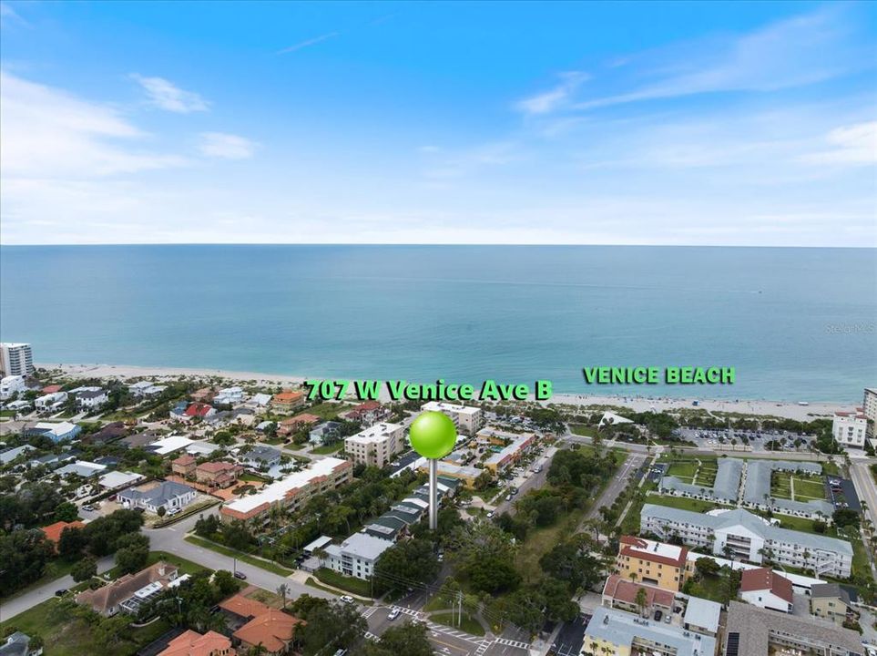 For Sale: $489,000 (2 beds, 1 baths, 1253 Square Feet)